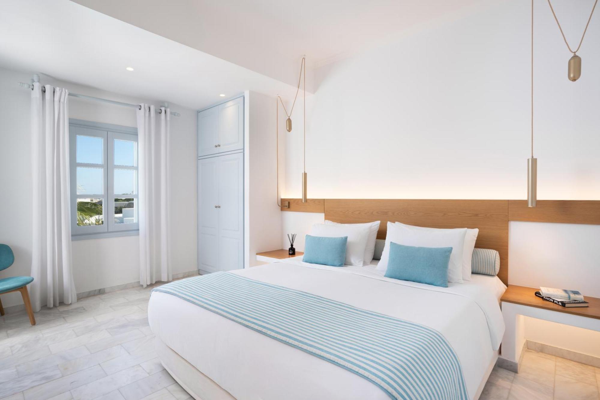Santorini Kastelli Resort Kamári Exterior foto Deluxe Room